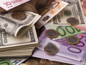 Курс доллара к гривне взлетел на новый максимум. При чем здесь Иран