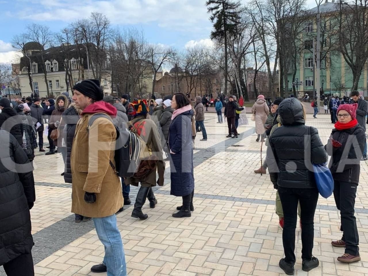 Фото "Страны" с марша противников карантина